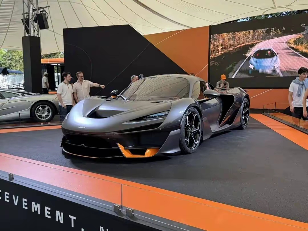 关于梅赛德斯鏖战迈凯伦,汉密尔顿惊艳四座的信息 关于梅赛德斯鏖战迈凯伦,汉密尔顿惊艳四座的信息