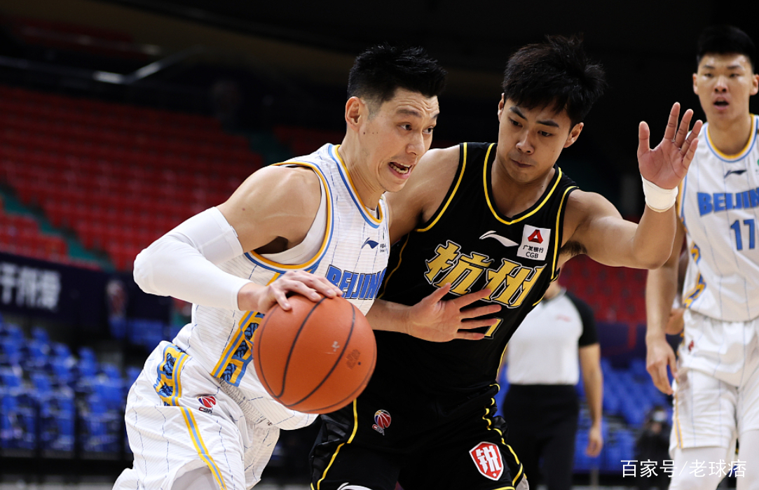 爱游戏下载-快船逆转骑士，胡金秋惊艳四座