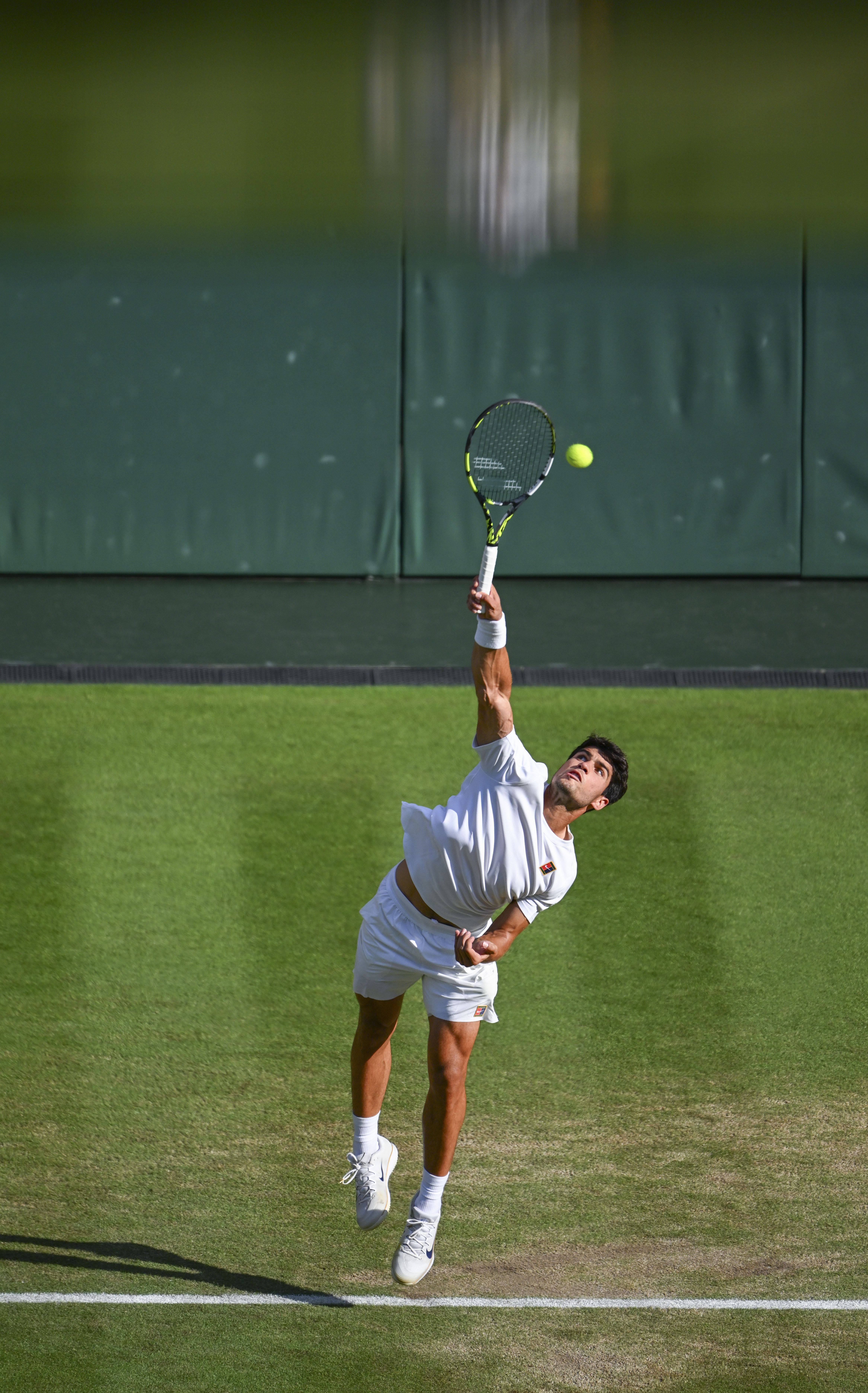 温网横扫年终总决赛,辛纳高光表现 温网横扫年终总决赛,辛纳高光表现