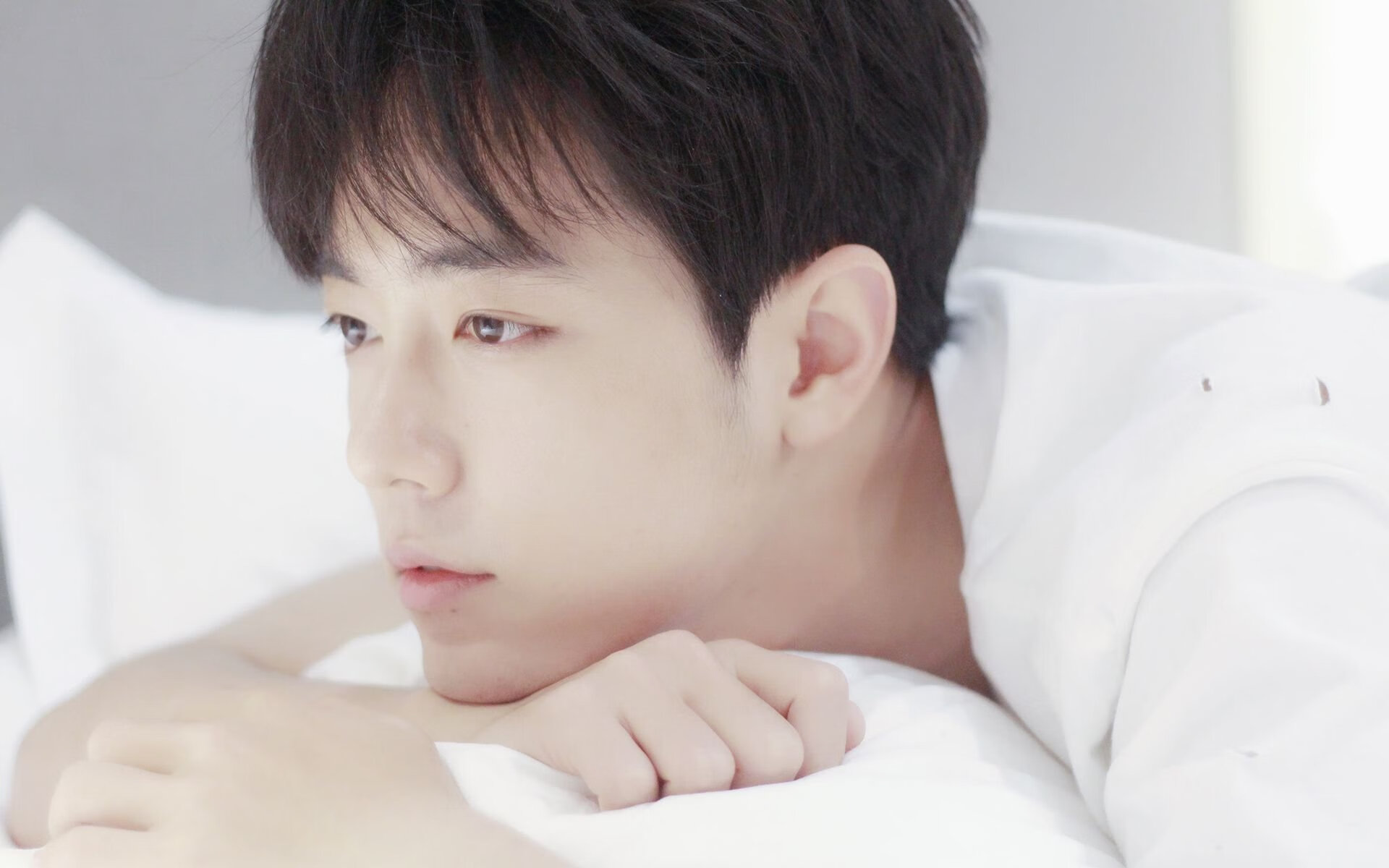 切尔西豪门舰队火力压制雪山堡垒，阿克竟成破门关键钥匙