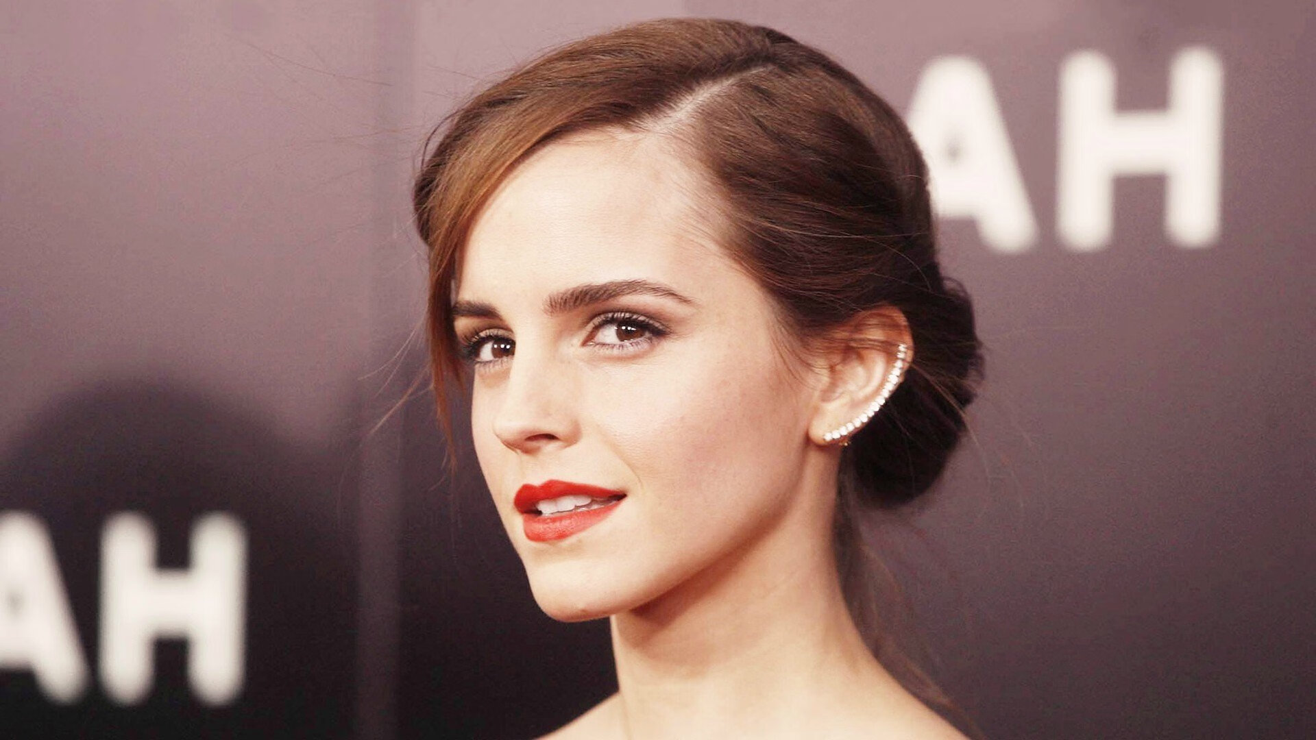 量子纠缠的绿茵场，当深圳男篮客场掀翻金州勇士的欧冠之夜